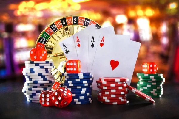 lippo777 mobile app home screen showing live dealer tables and sportsbook navigation